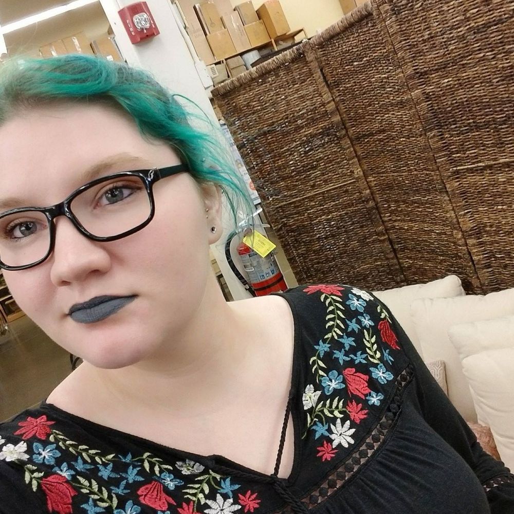 Meet your Posher, Johnna